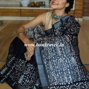 Charvi Fashionable Sarees